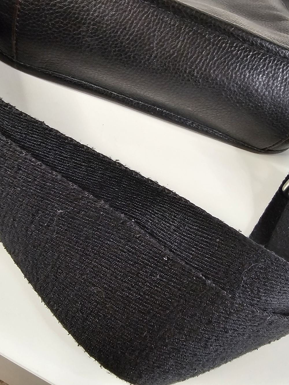 Jjill Black Leather Crossbody Messenger Bag - Picture 9 of 9